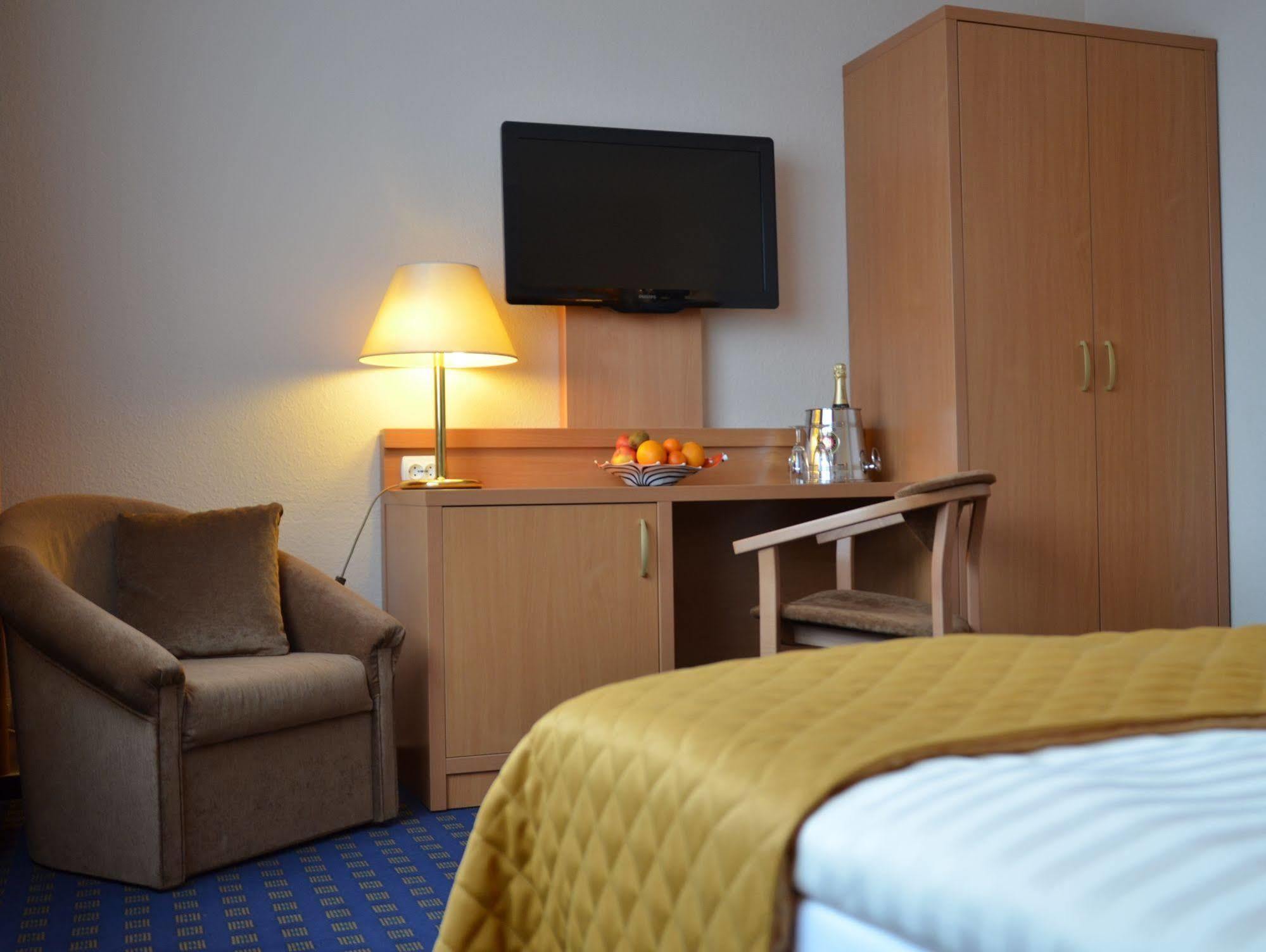 Hotel Sachsentor Гамбург Экстерьер фото